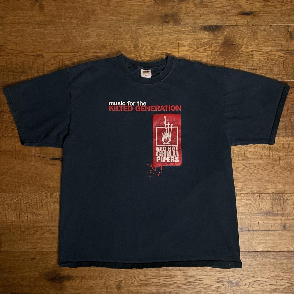 Red Hot Chilli Pipers T-Shirt Mens XL Black Y2K Band Tee Music Kilted Generation